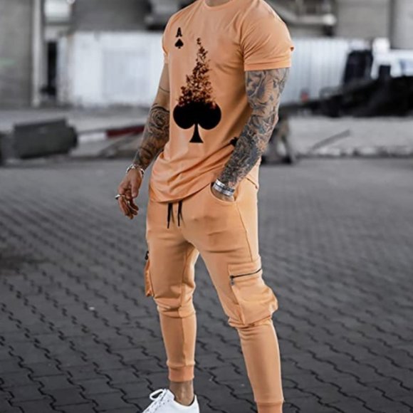 Men's Tracksuit T-Shirt and Sweatpants Set - Picture 1 of 4